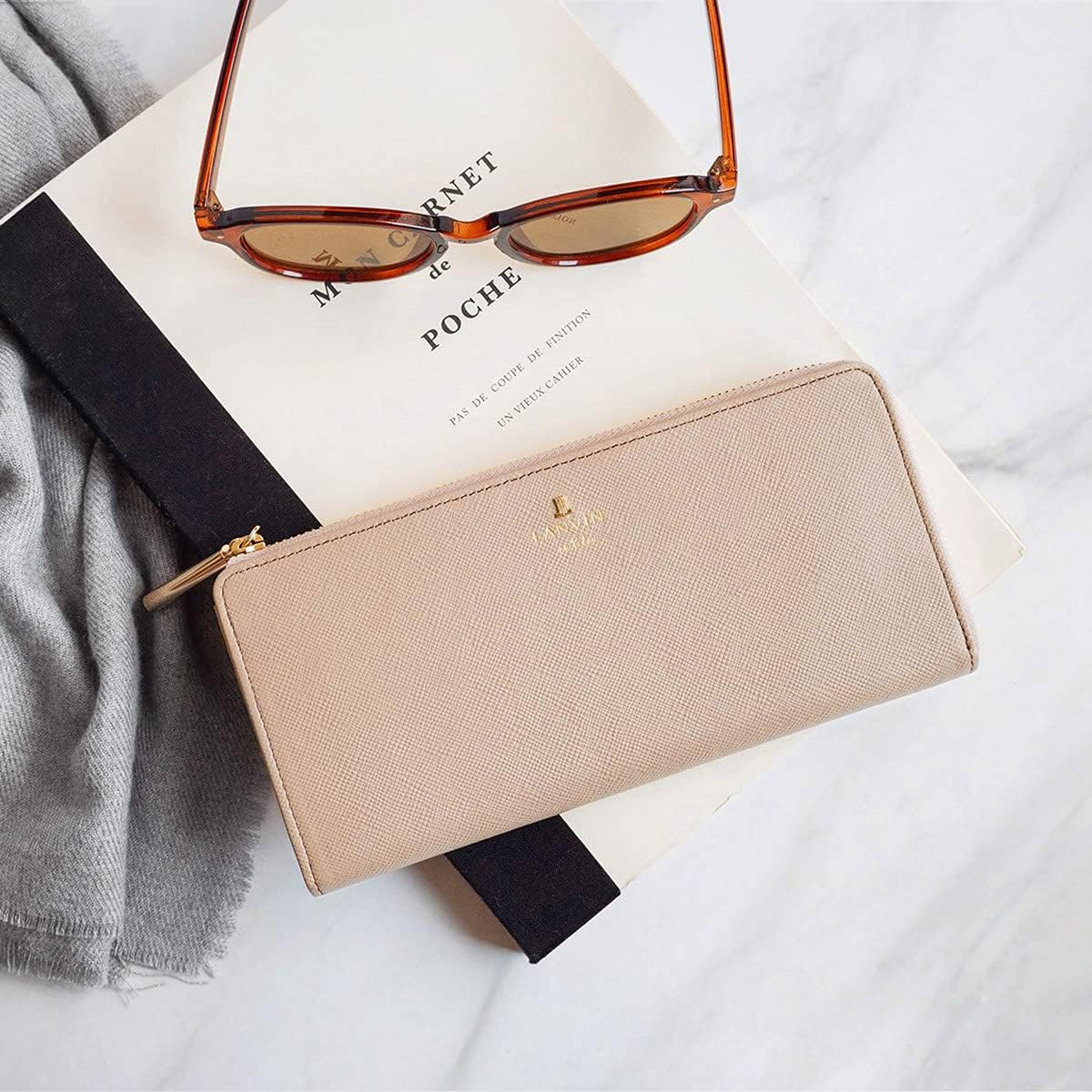 未使用級✨ ランバン 長財布 L字ファスナー リュクサンブール グレージュ 未使用級✨ ランバン 長財布 L字ファスナー リュクサンブール